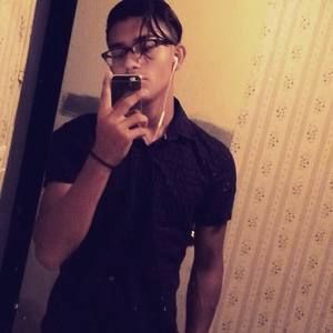 Meet your Posher, Eli